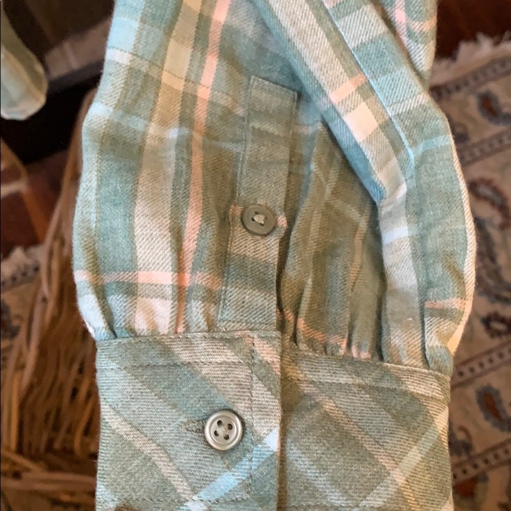 Plaid button down - Picture 4 of 5